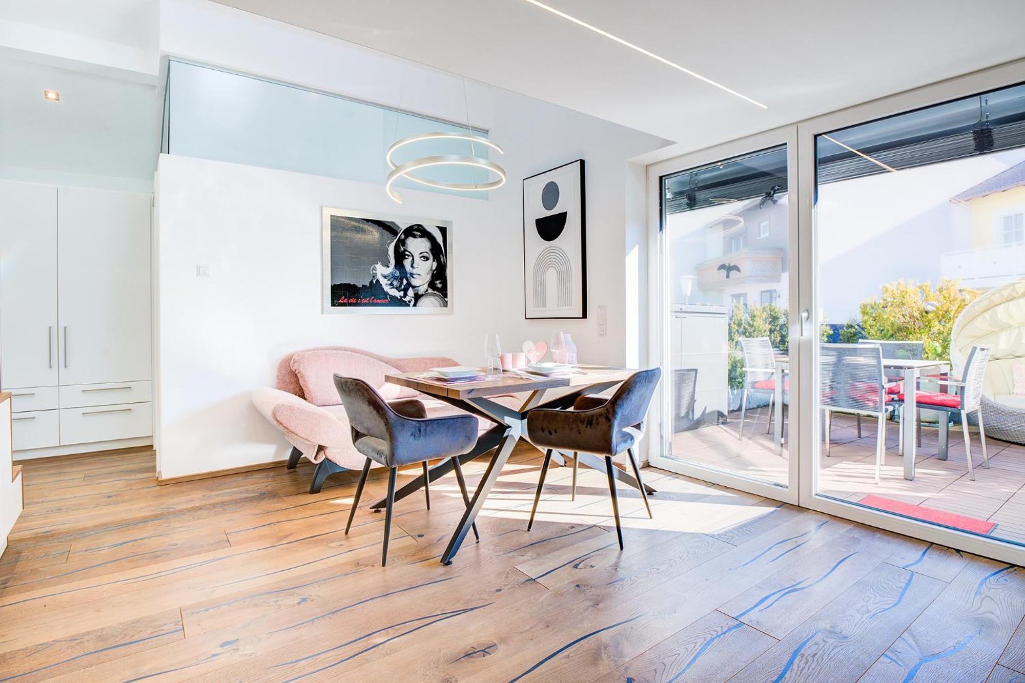Haus Am Weinberg Διαμέρισμα Seekirchen am Wallersee Εξωτερικό φωτογραφία