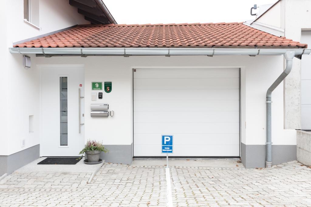 Haus Am Weinberg Διαμέρισμα Seekirchen am Wallersee Εξωτερικό φωτογραφία