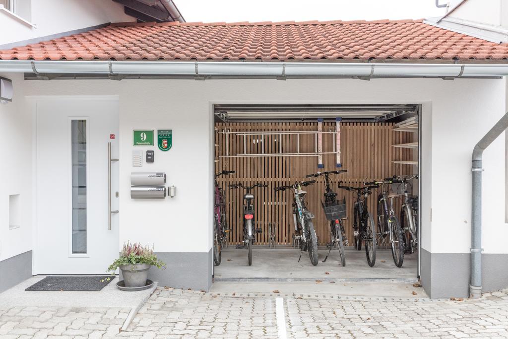Haus Am Weinberg Διαμέρισμα Seekirchen am Wallersee Εξωτερικό φωτογραφία